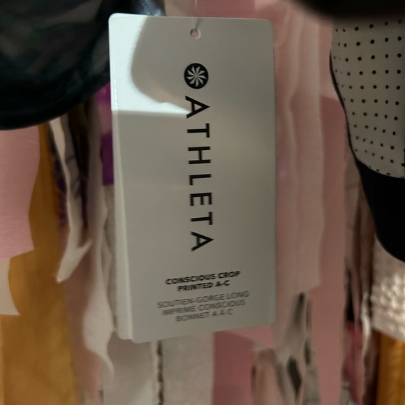 NWT ⭐️ Athleta Conscious Crop A-C print XS/TP - Picture 2 of 2